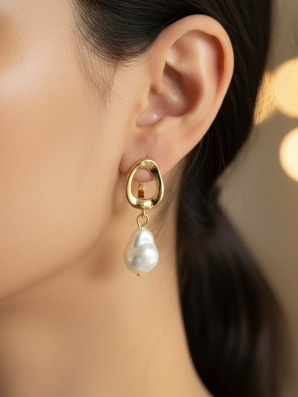 Golden Drift Pearl Studs