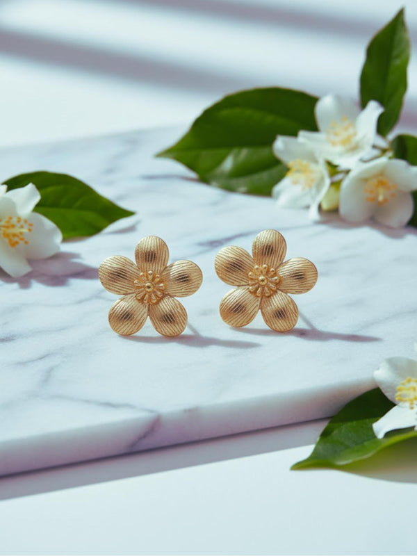 Round Petal Flower Studs