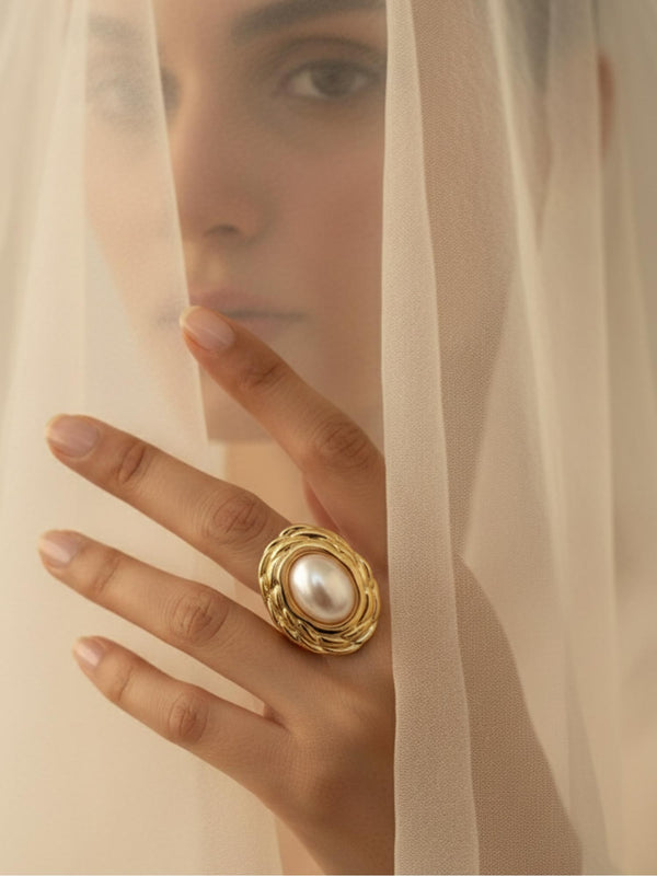 The Pearl Crest Ring