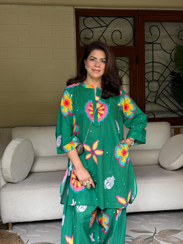 Anaar Printed Kurta Set (Set of 2)
