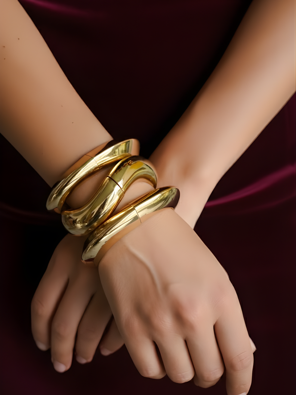 The Aurum Bangle Stack (Set of 3)