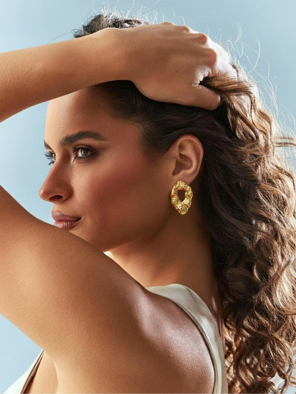 Embossed Round Studs